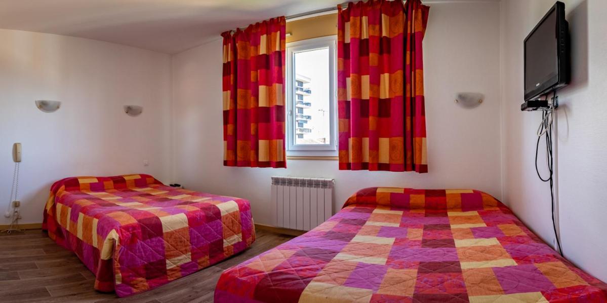 Hotel Le Boischaut - Citotel Шатору Экстерьер фото