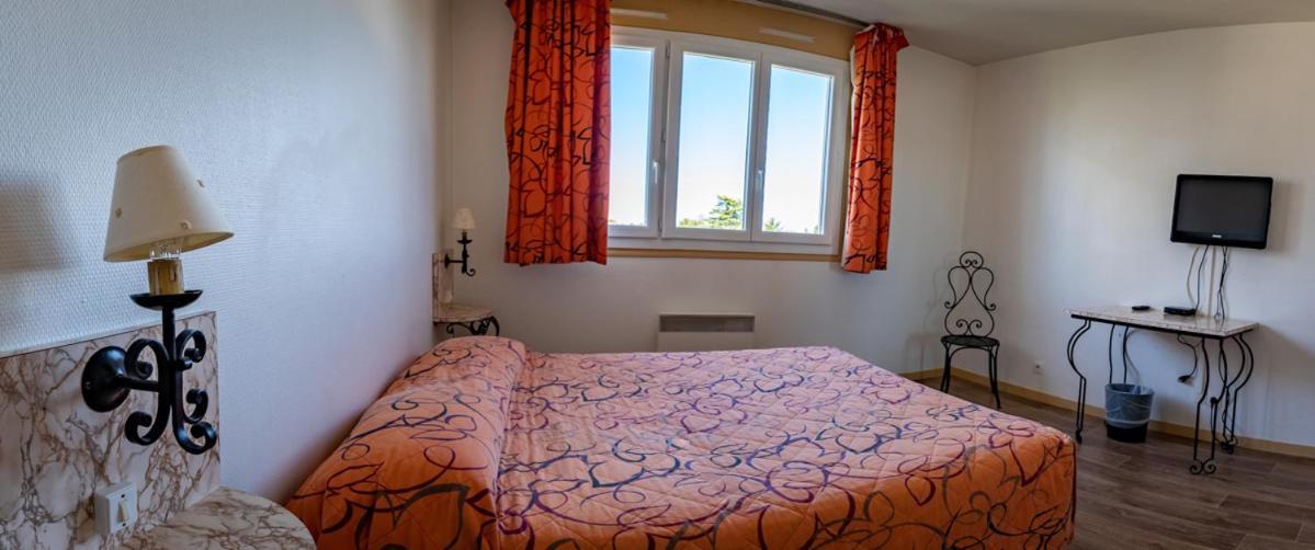 Hotel Le Boischaut - Citotel Шатору Экстерьер фото