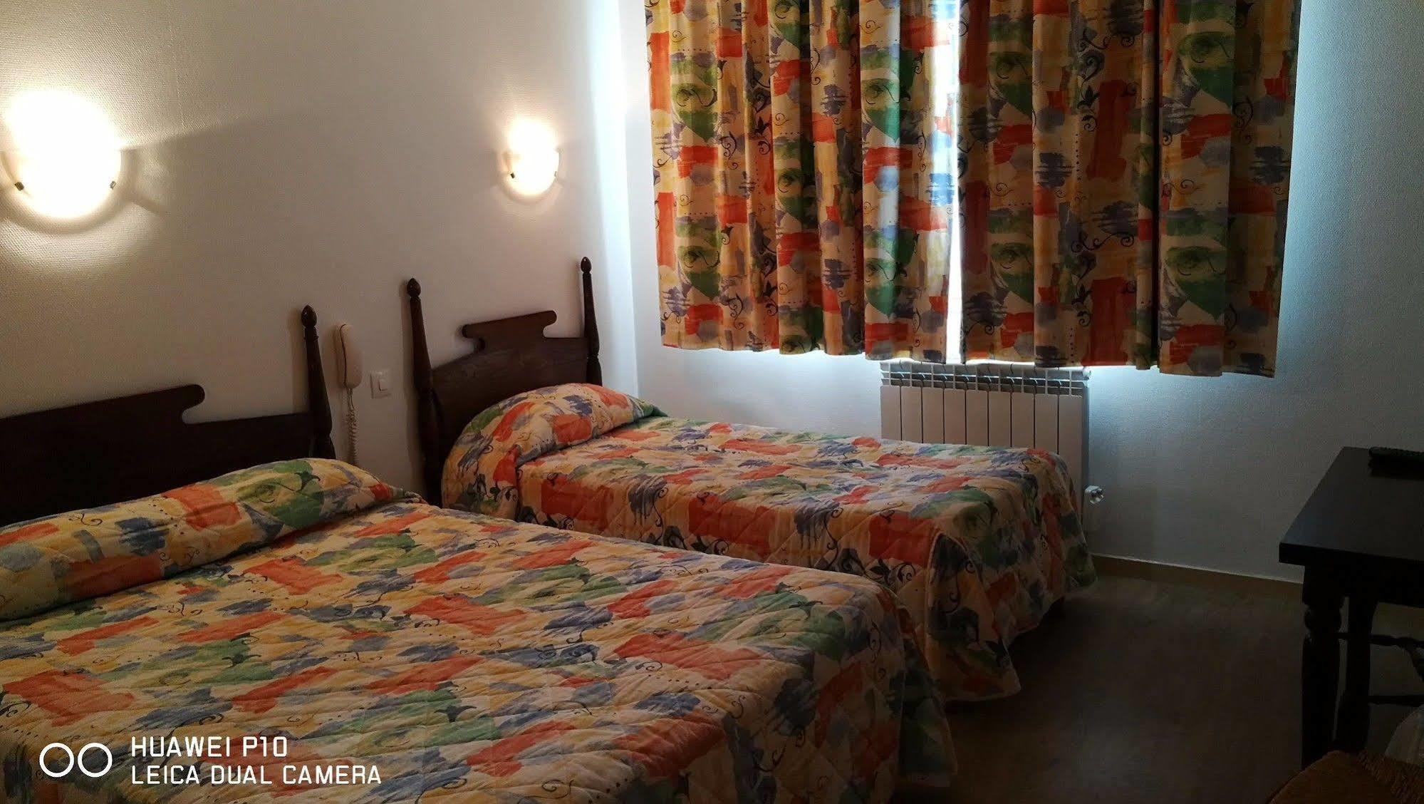Hotel Le Boischaut - Citotel Шатору Экстерьер фото